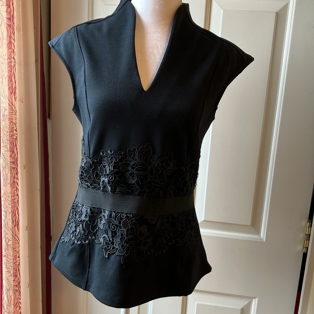 7th Avenue Design Studio Sleeveless Black Top - Picture 8 of 10